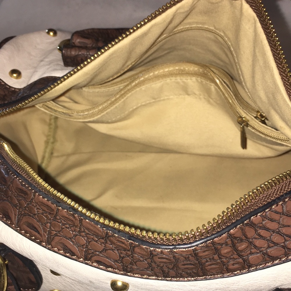 Mg Collection Purse 👜 - Picture 6 of 8